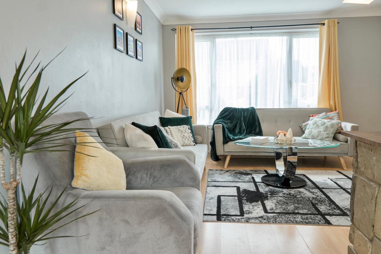 Idyllic 3-Bed House. 5-Min From Channel Tunnel Villa Folkestone Luaran gambar