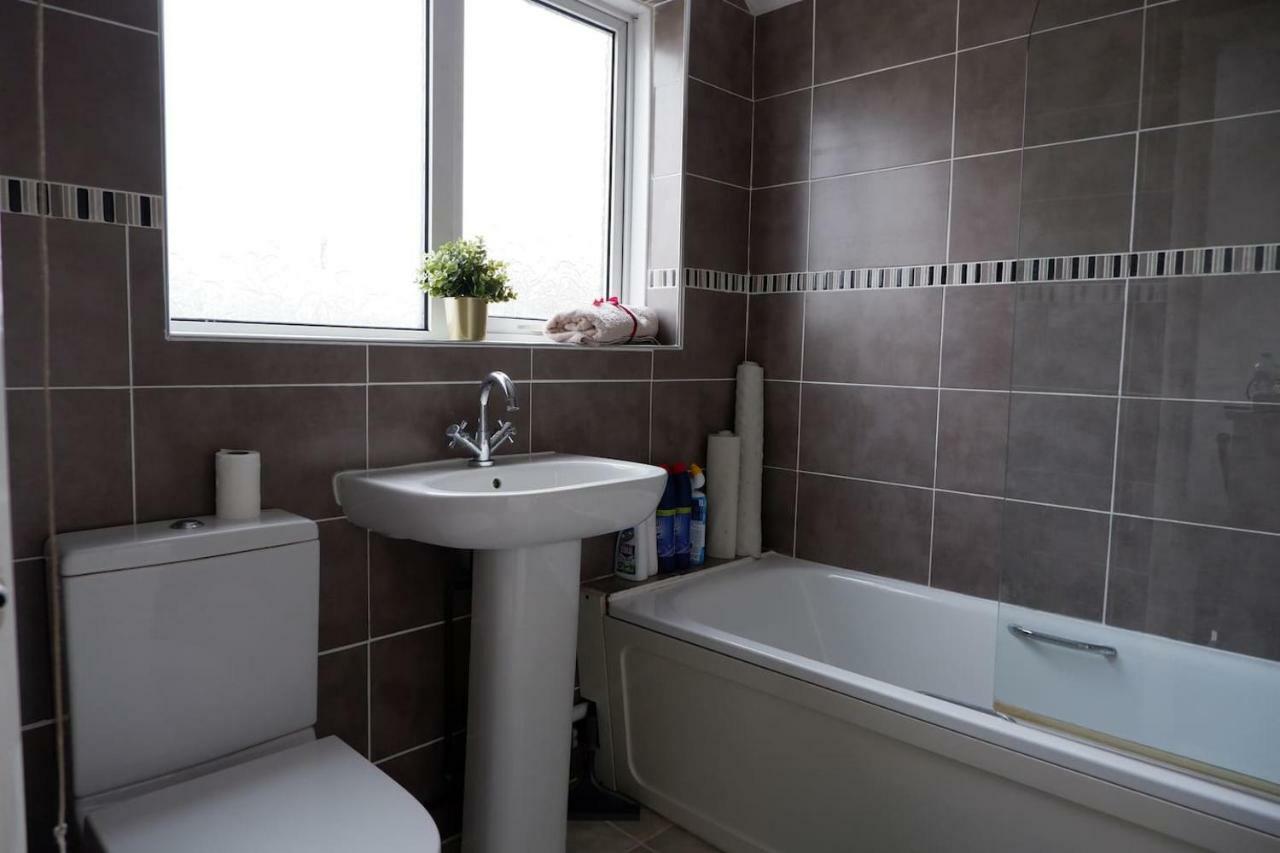 Idyllic 3-Bed House. 5-Min From Channel Tunnel Villa Folkestone Luaran gambar